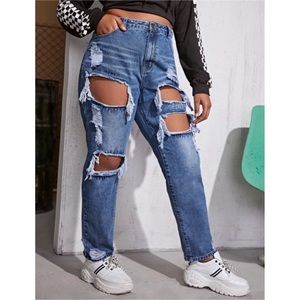 Plus size boyfriend jeans